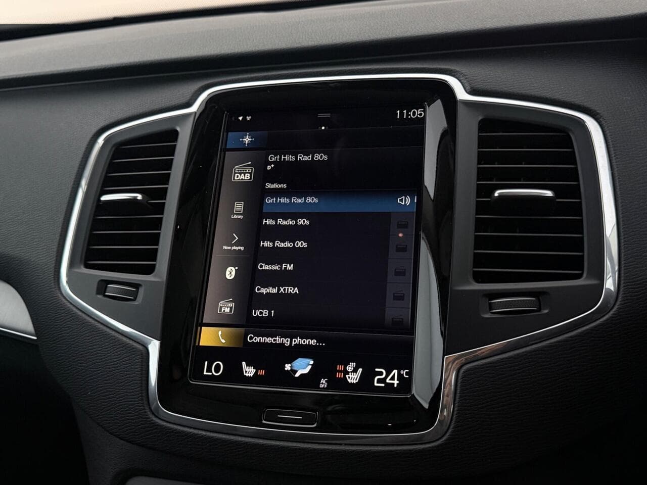 Volvo XC90 thumbnail Infotainment System