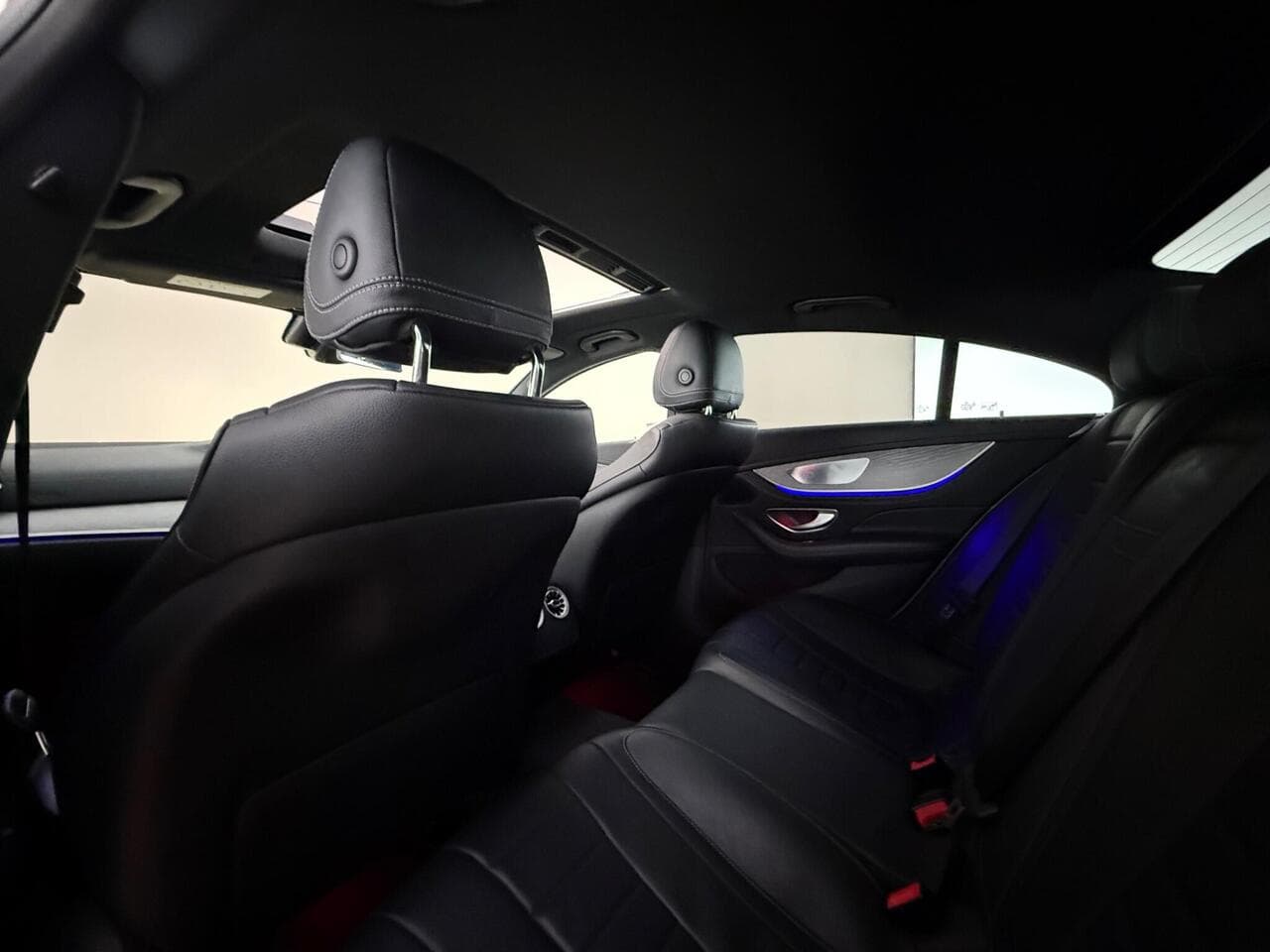 Mercedes-Benz CLS thumbnail Seats Rear