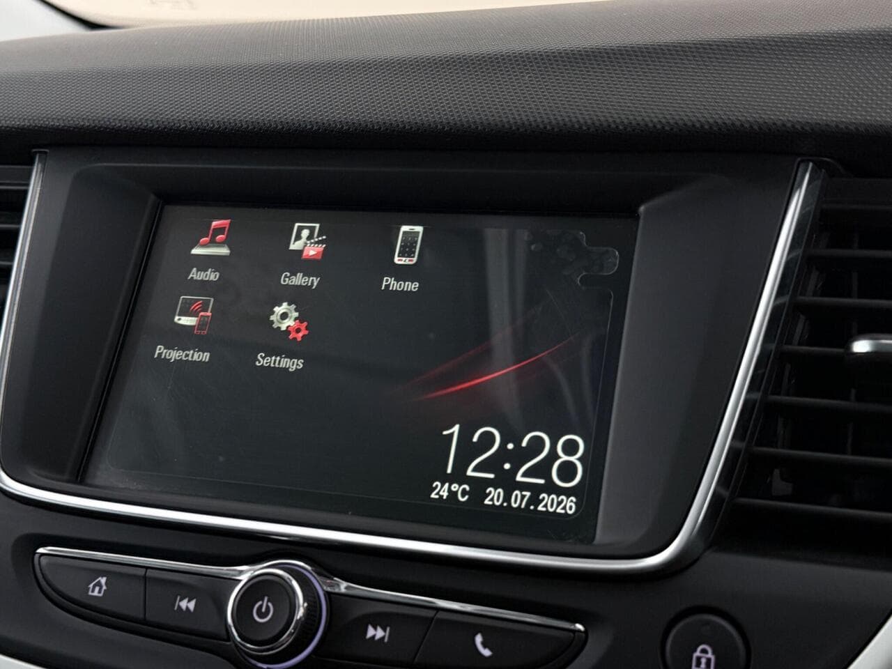 Vauxhall Crossland X thumbnail Infotainment System