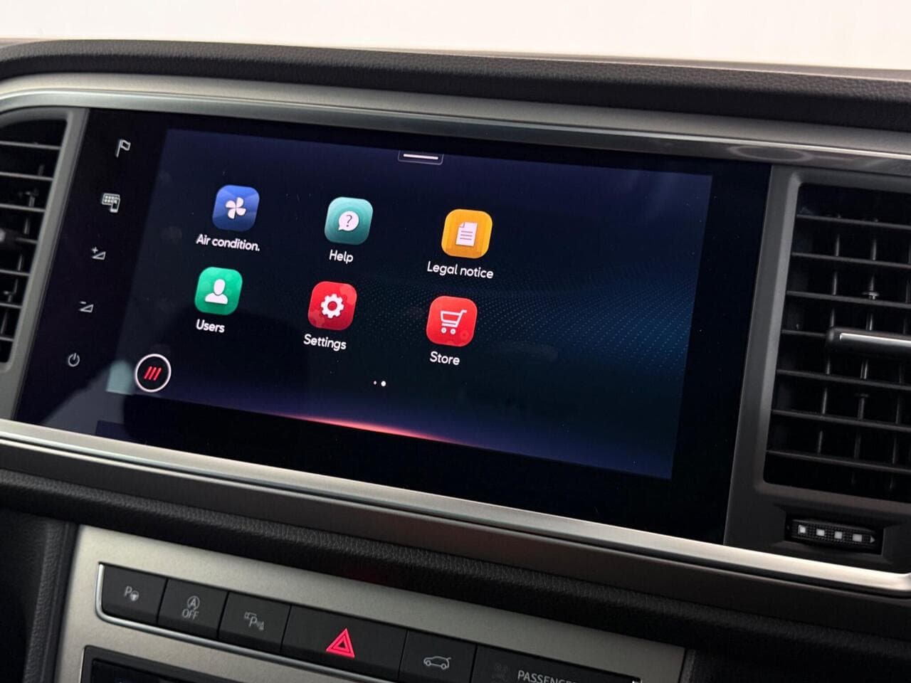 SEAT Ateca thumbnail Infotainment System