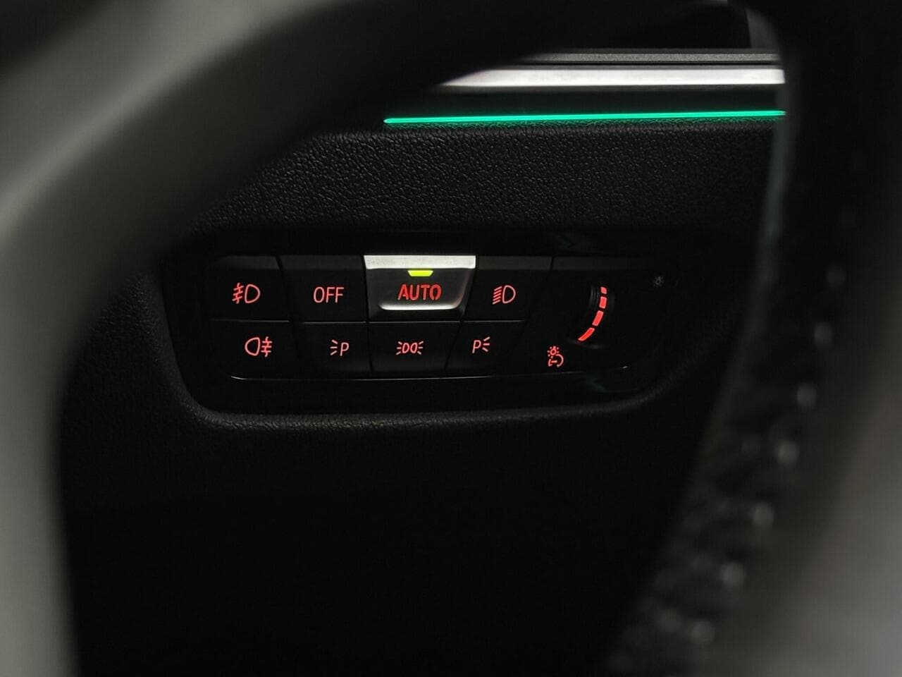 BMW 3 Series thumbnail Driver Instruments