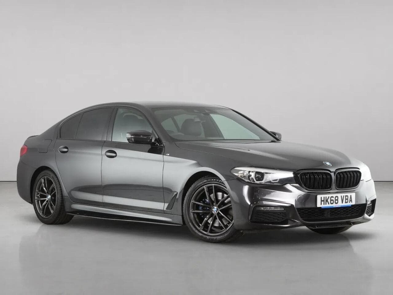 BMW 5 Series - BMW 5 Series 2.0 520d M Sport Saloon 4dr Diesel Auto Euro 6 (s/s) (190 ps)