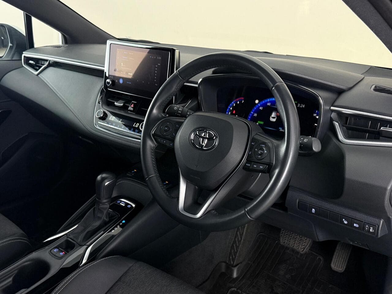Toyota Corolla thumbnail Interior Front