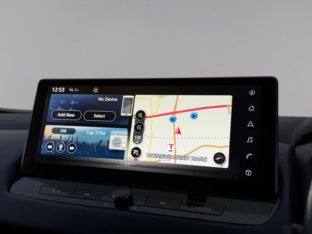 Nissan Qashqai thumbnail Infotainment System