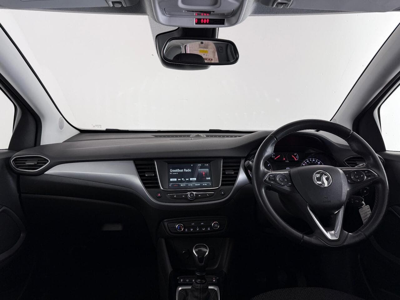 Vauxhall Crossland thumbnail Interior Front
