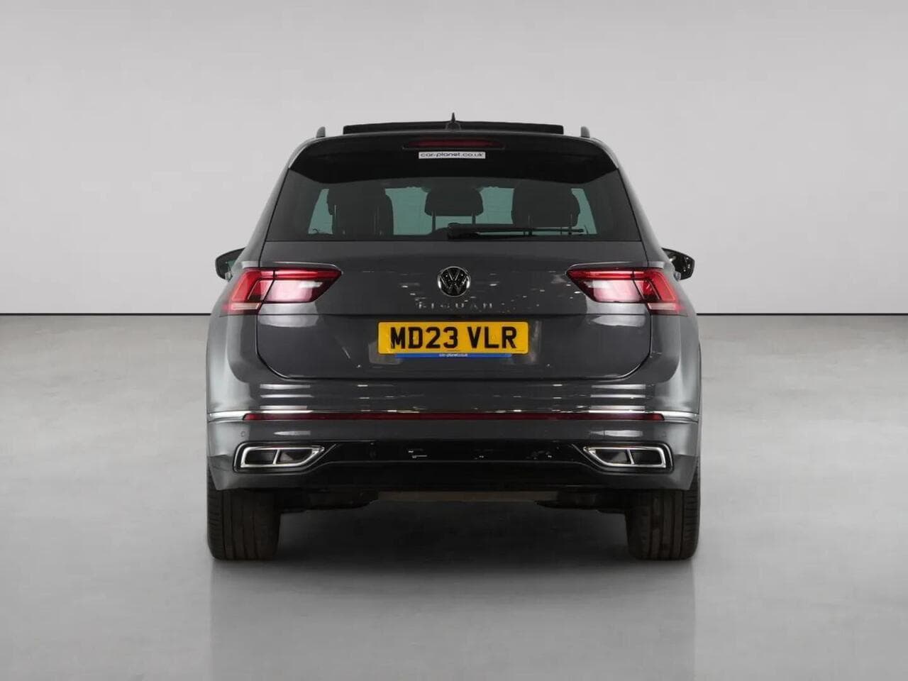 Volkswagen Tiguan thumbnail Rear