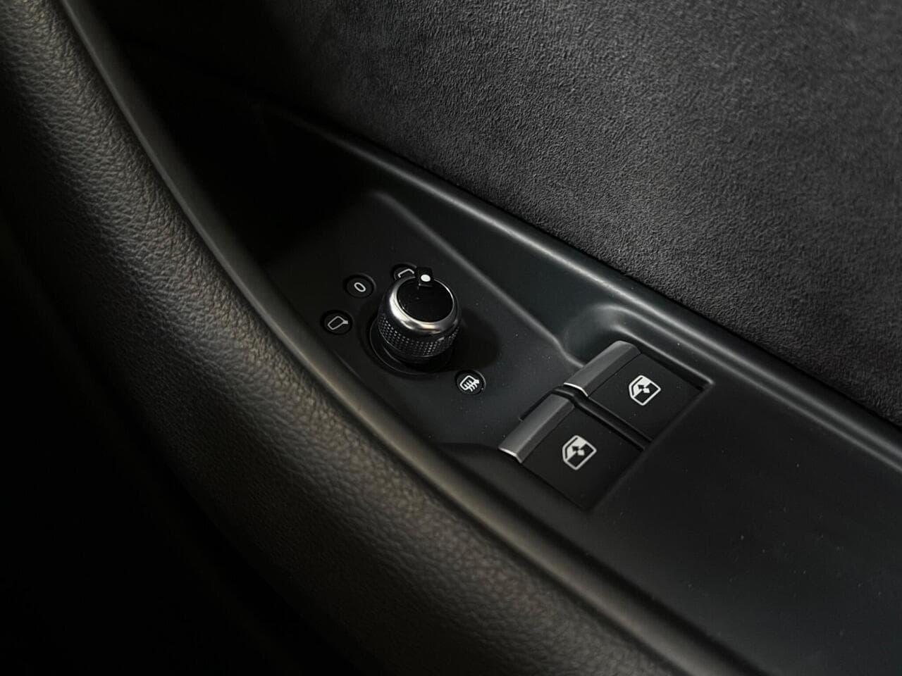Audi A5 thumbnail Misc Controls