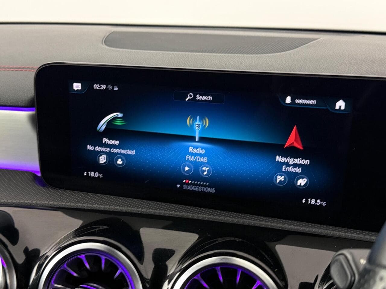 Mercedes-Benz CLA thumbnail Infotainment System