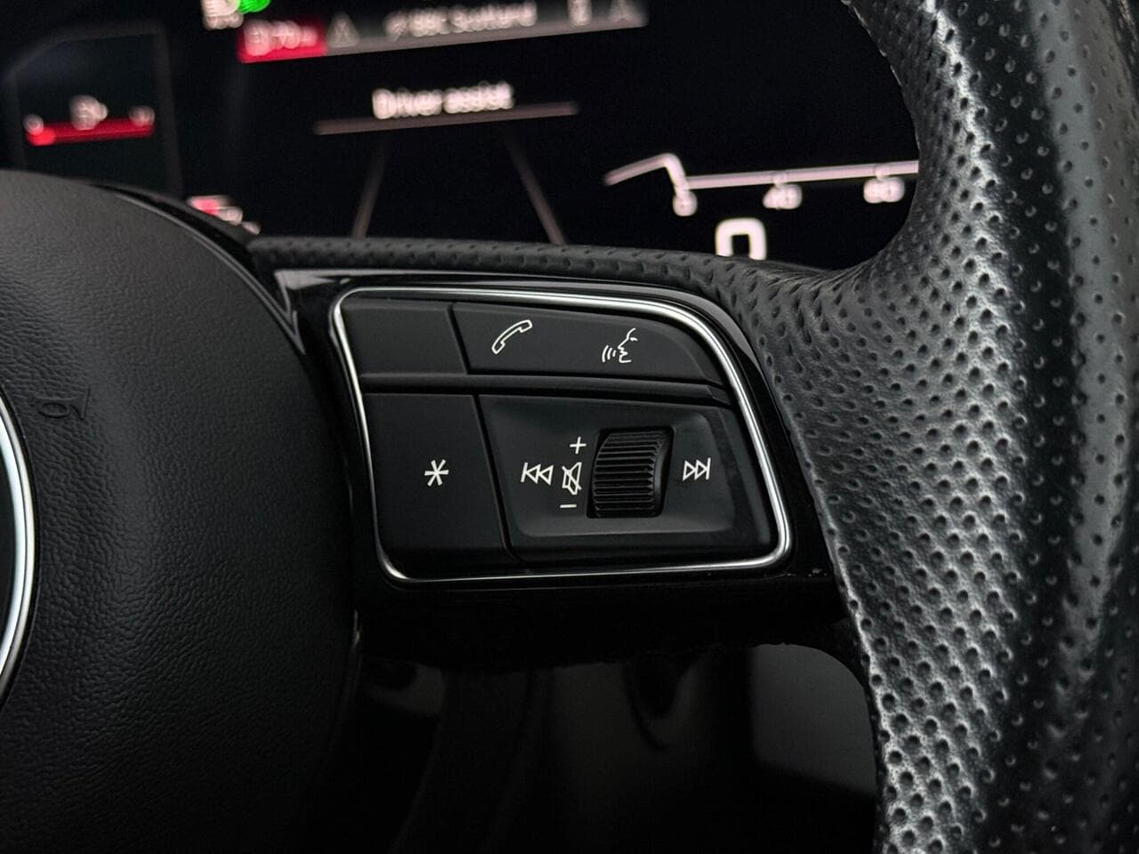 Audi A4 thumbnail Misc Controls