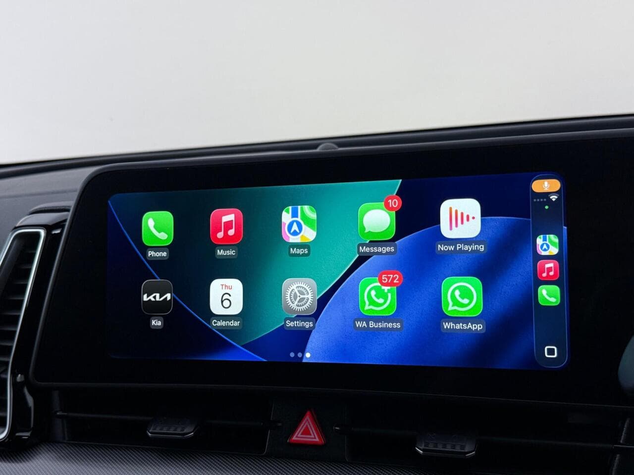 Kia Sportage thumbnail Infotainment System