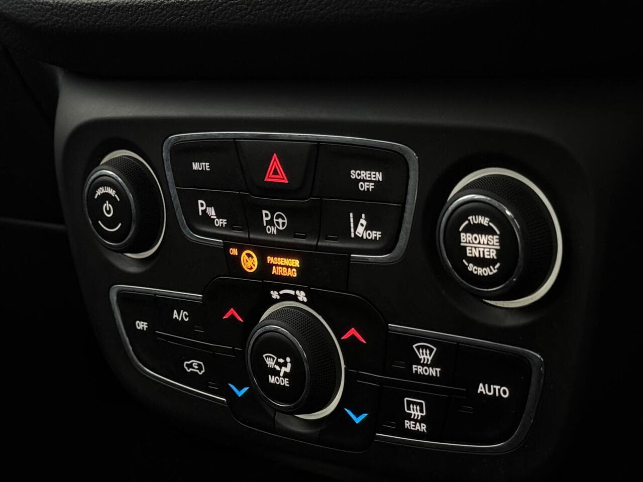 Jeep Compass thumbnail Inconclusive
