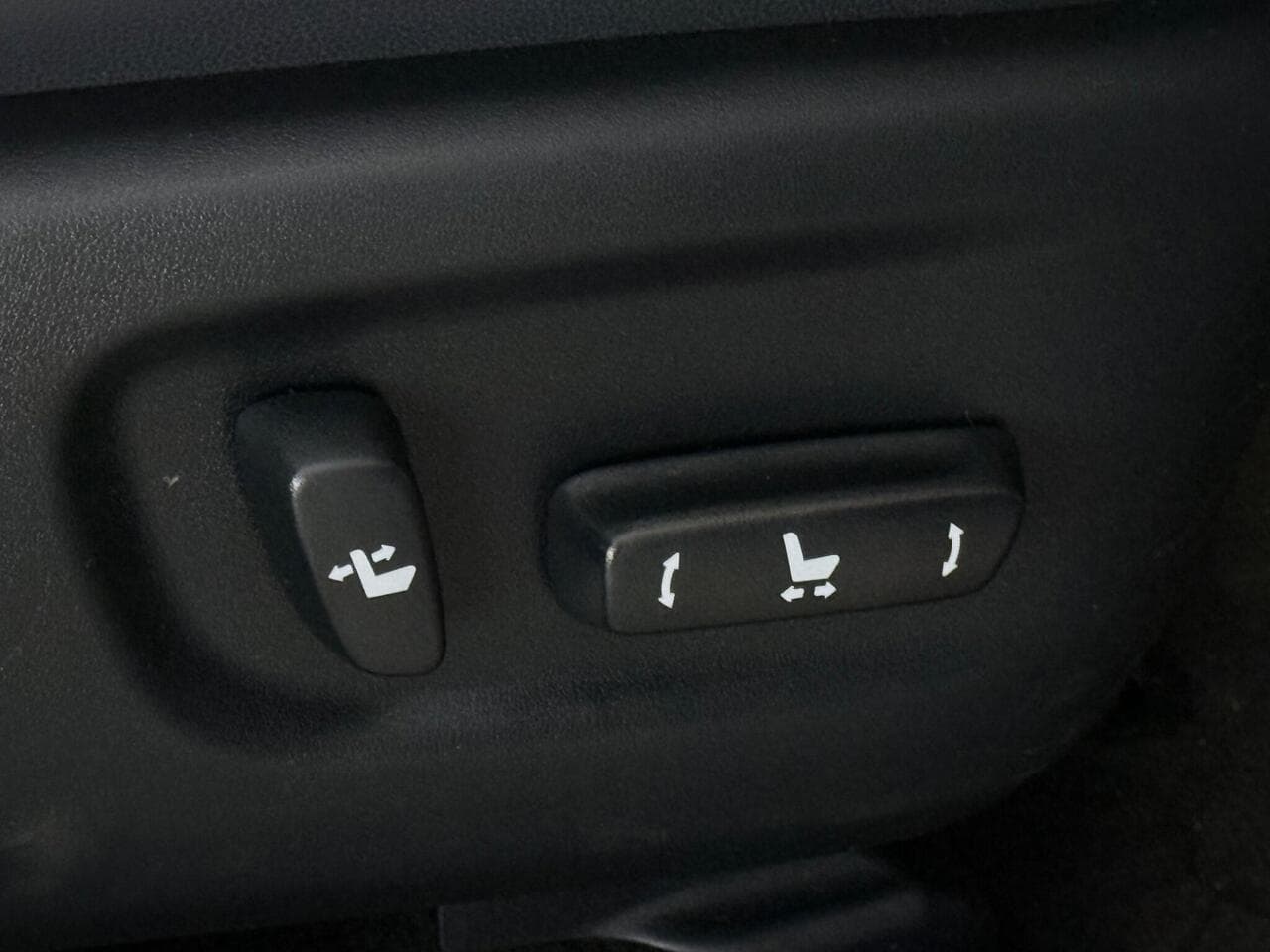 Lexus NX thumbnail Misc Controls