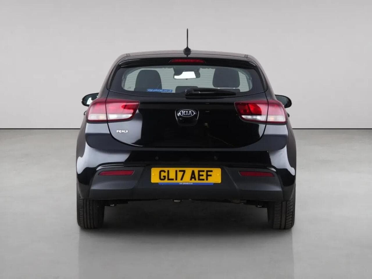 Kia Rio thumbnail Rear