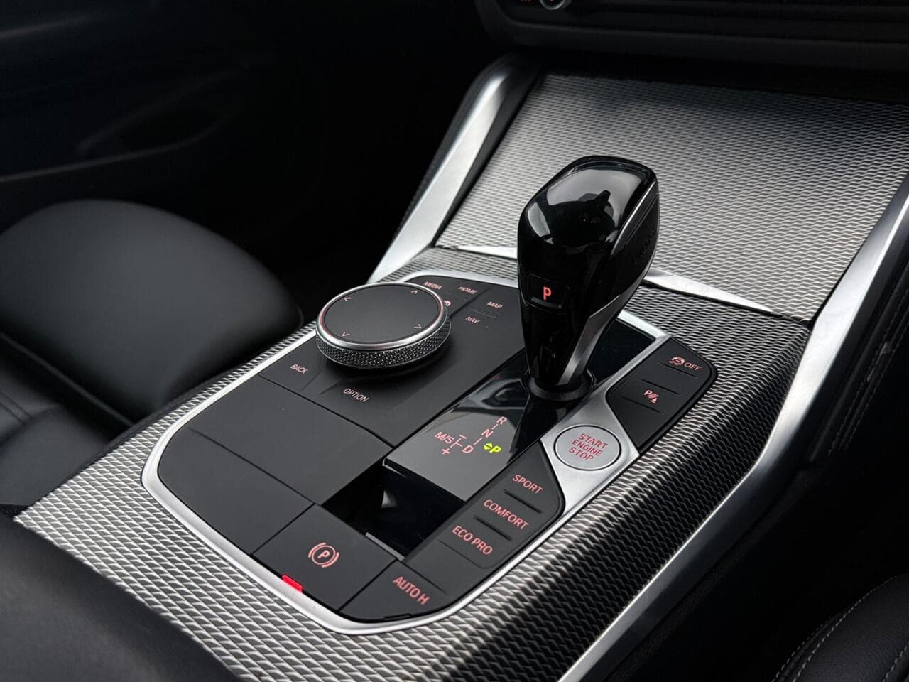 BMW 4 Series thumbnail Interior Front