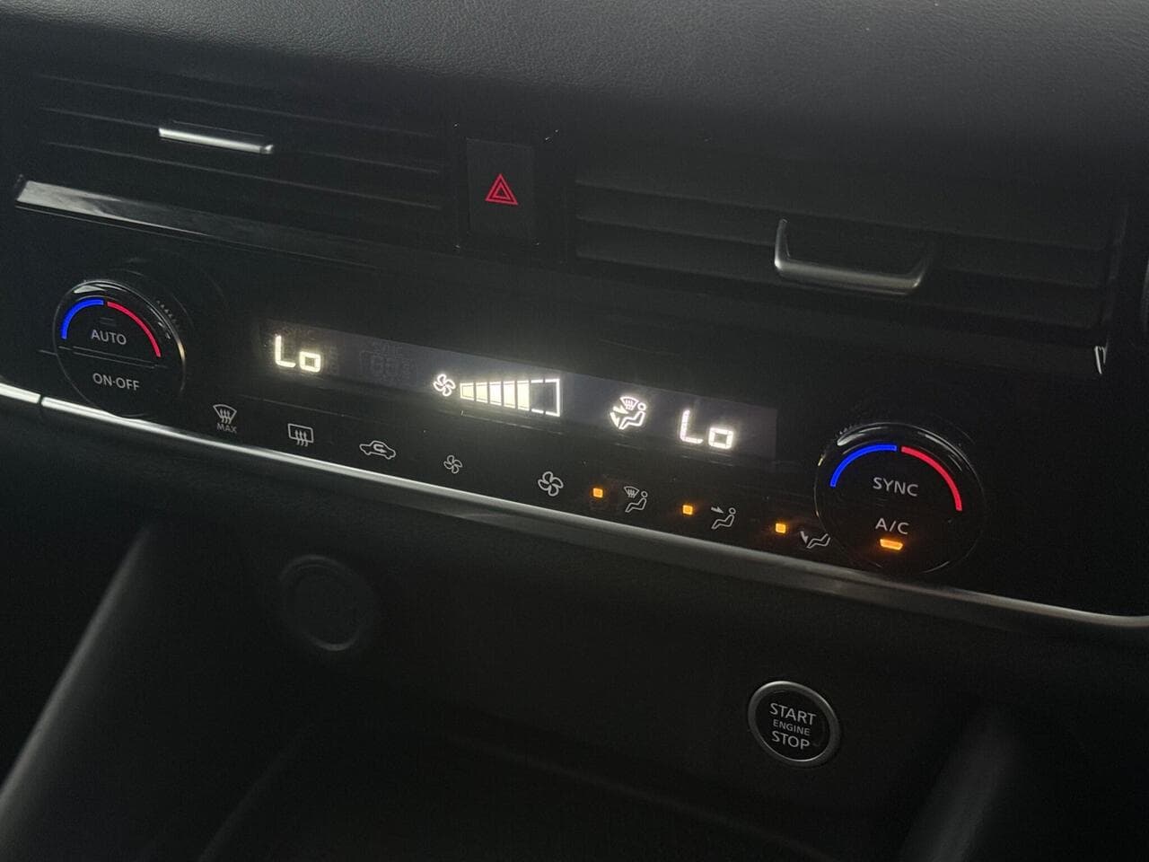 Nissan Qashqai thumbnail Misc Controls