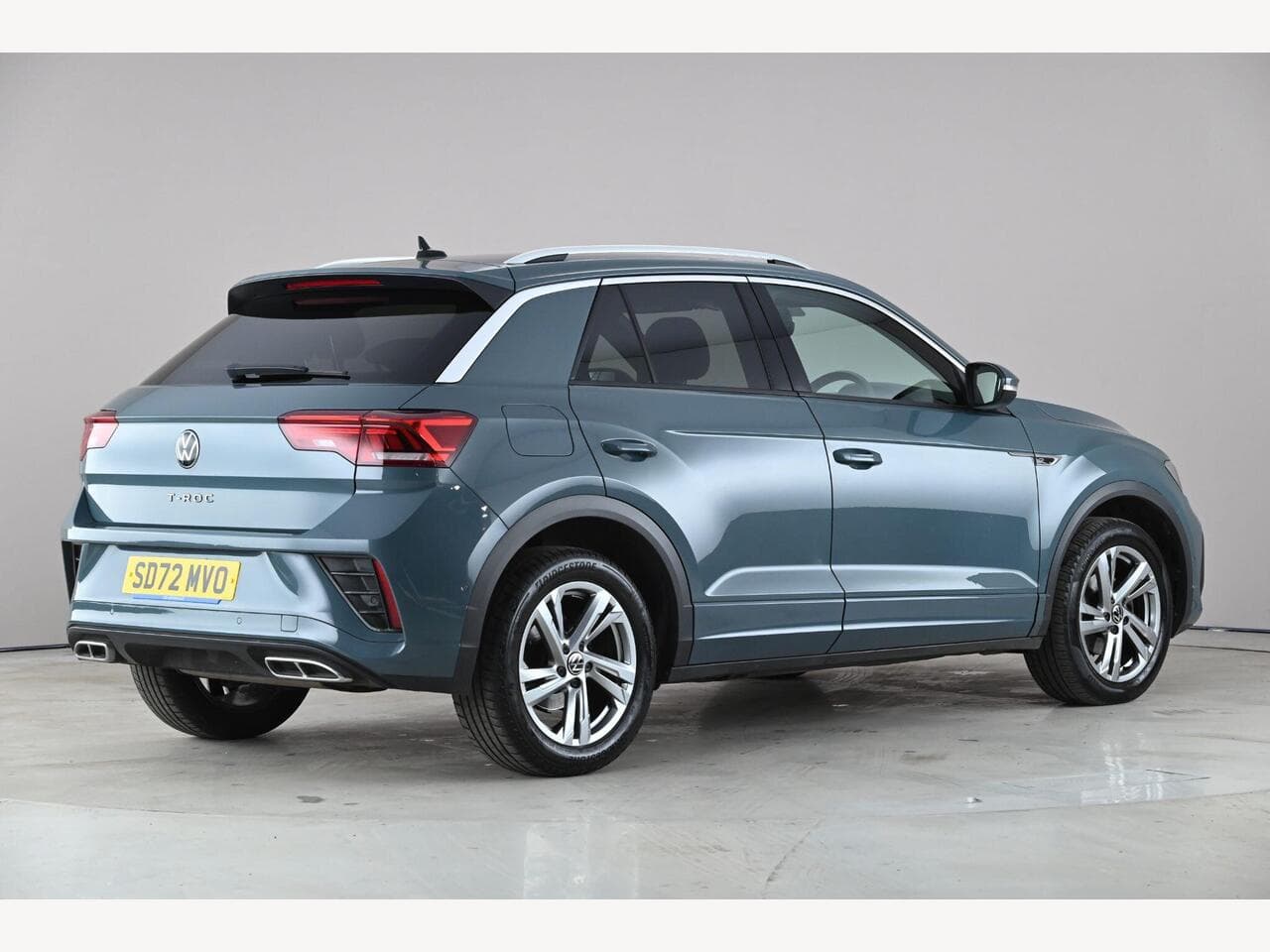 Volkswagen T-Roc thumbnail Rear Right