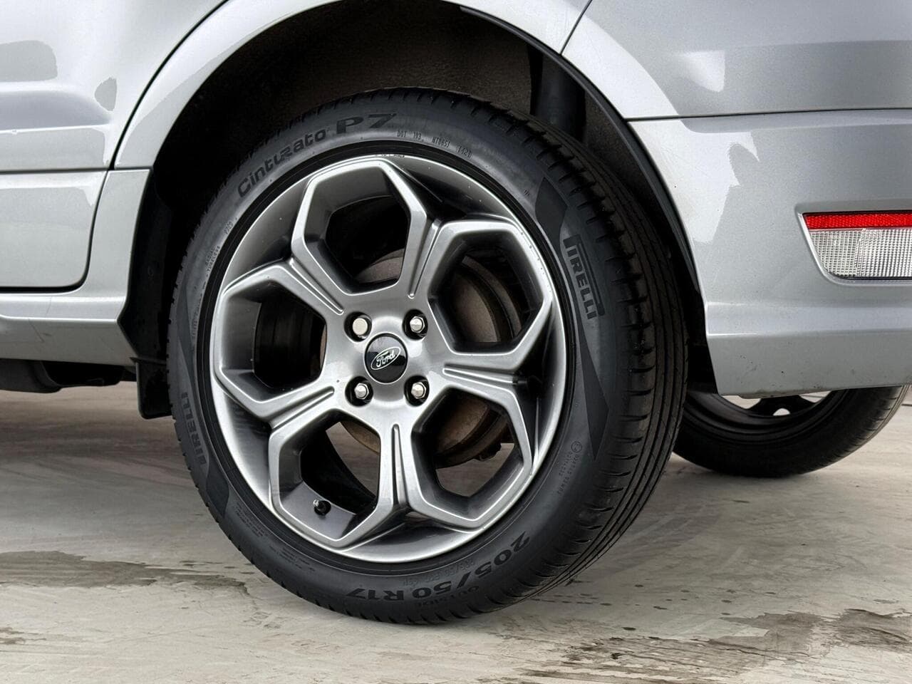 Ford EcoSport thumbnail Wheel