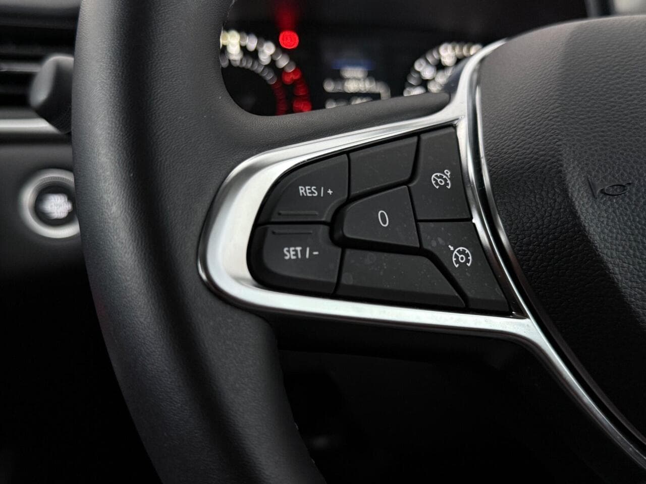 Renault Captur thumbnail Misc Controls
