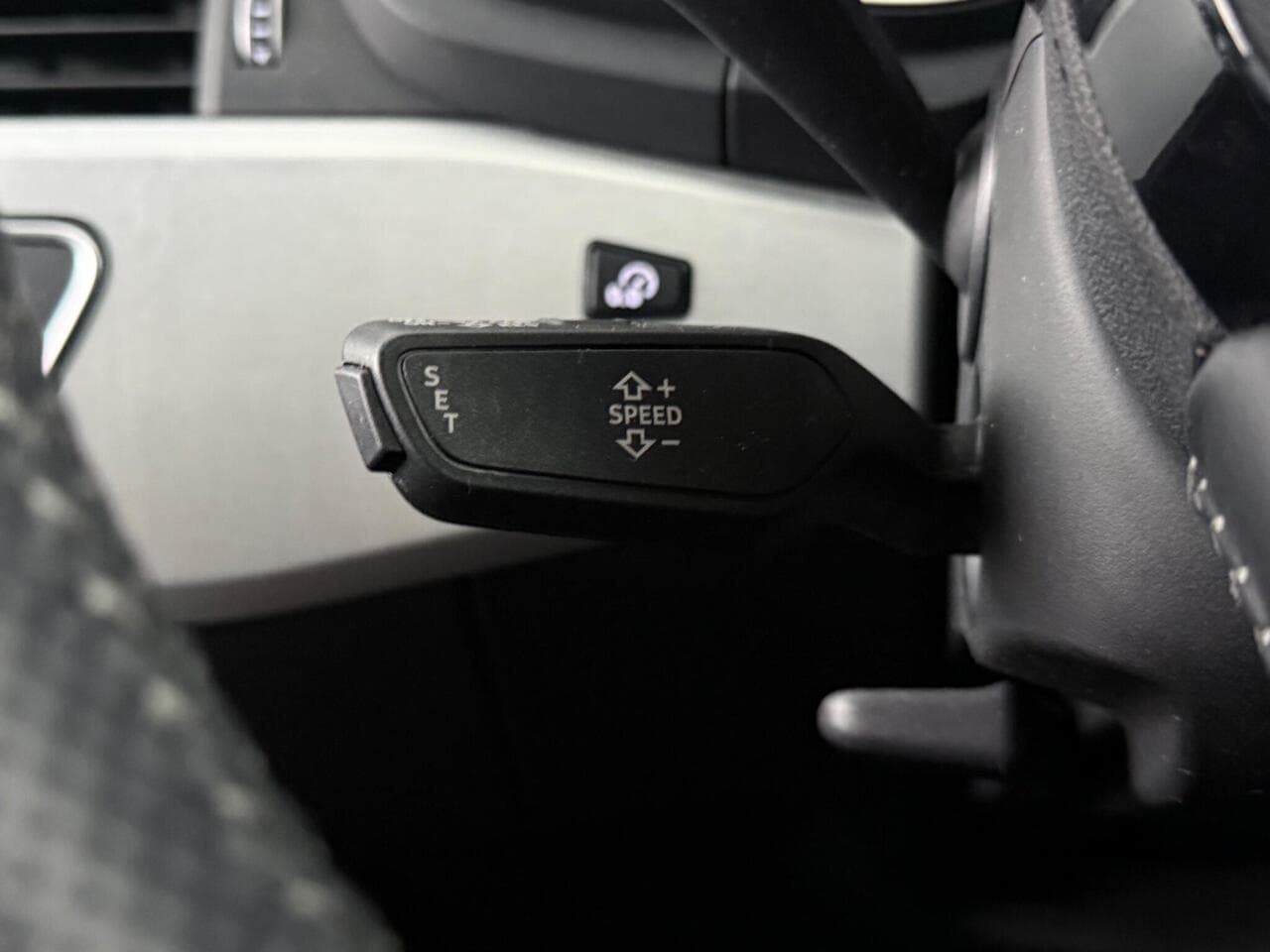 Audi A4 thumbnail Misc Controls
