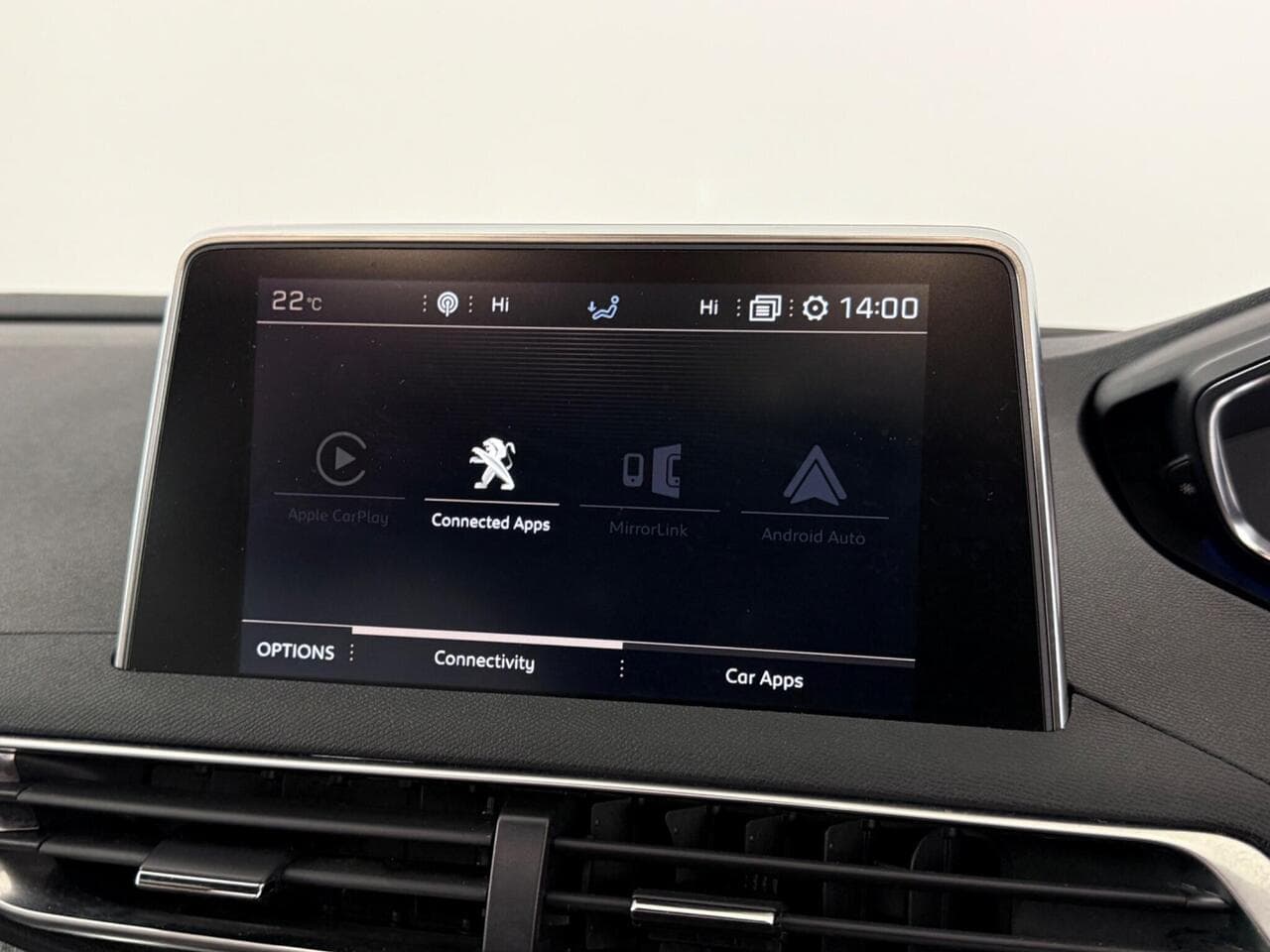 Peugeot 5008 thumbnail Infotainment System