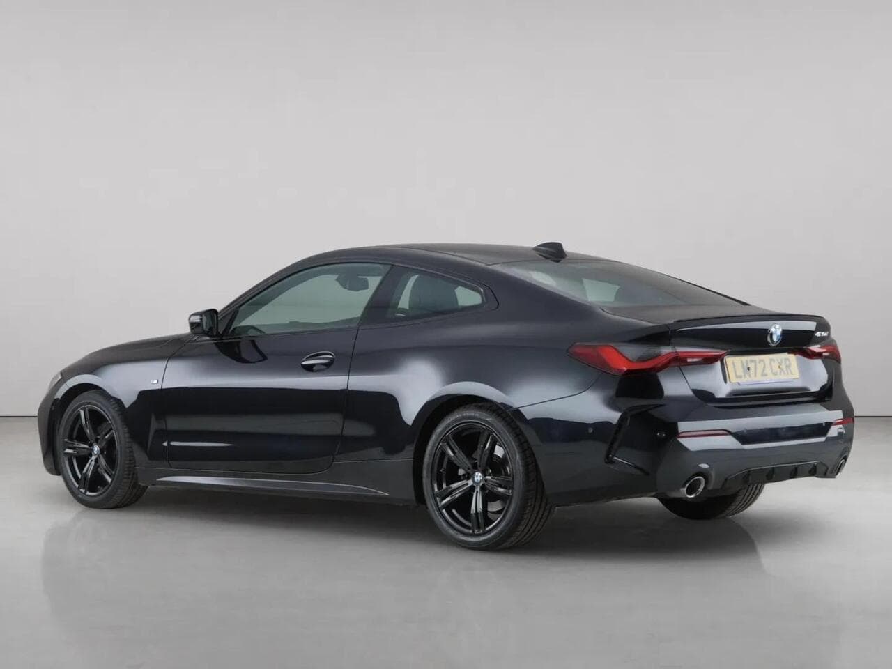 BMW 4 Series thumbnail Rear Left