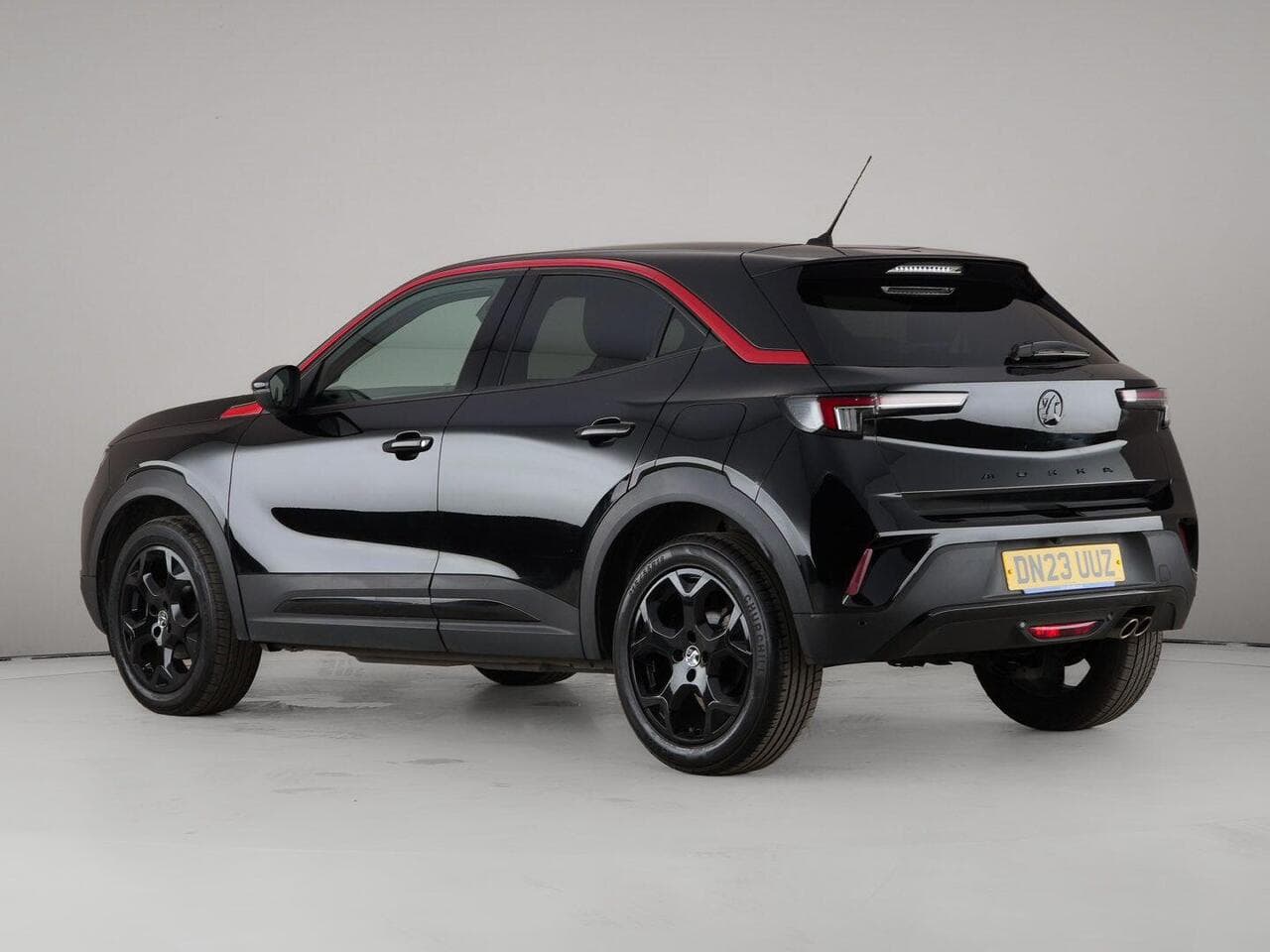 Vauxhall Mokka thumbnail Rear Left