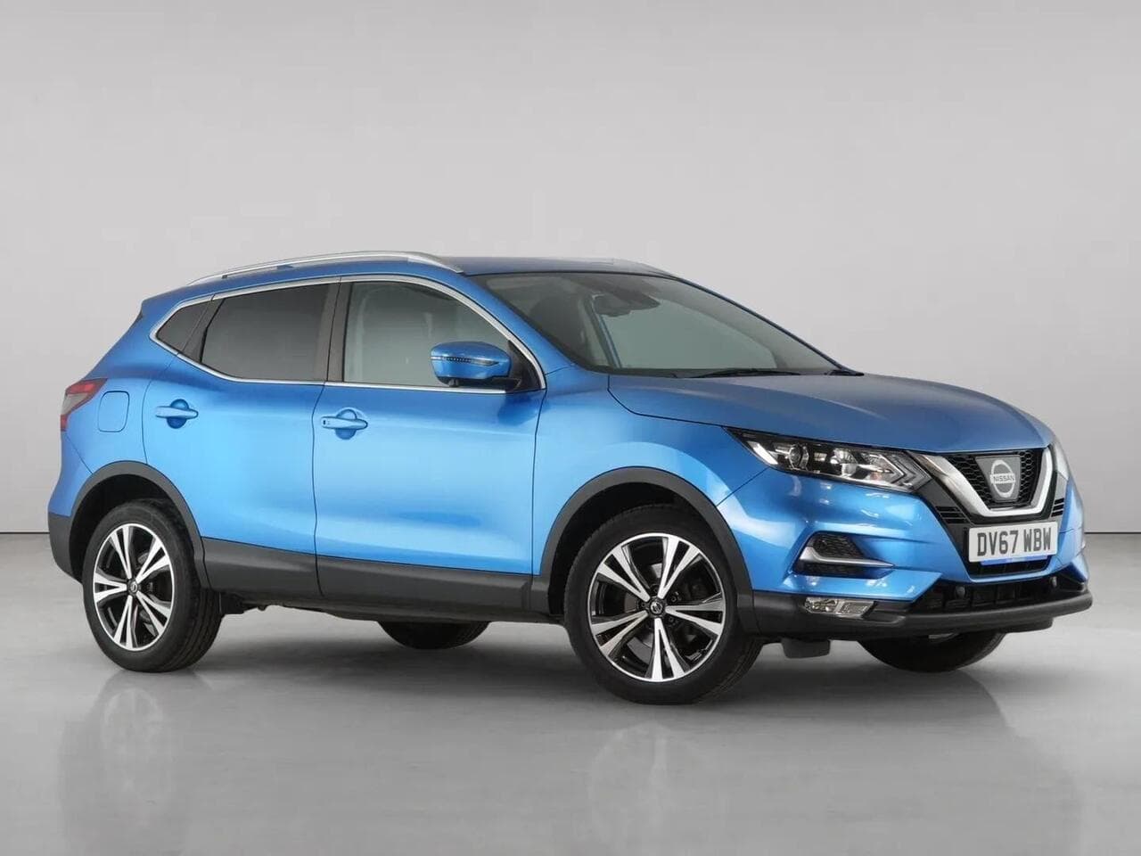 Nissan Qashqai - Nissan Qashqai 1.2 DIG-T N-Connecta SUV 5dr Petrol Manual Euro 6 (s/s) (115 ps)