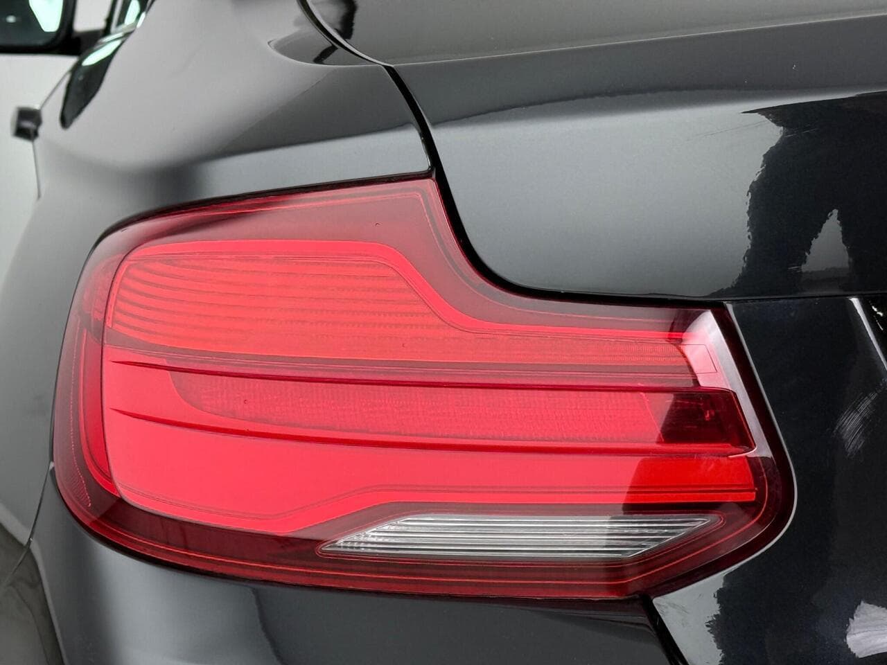 BMW 2 Series thumbnail Lights Rear