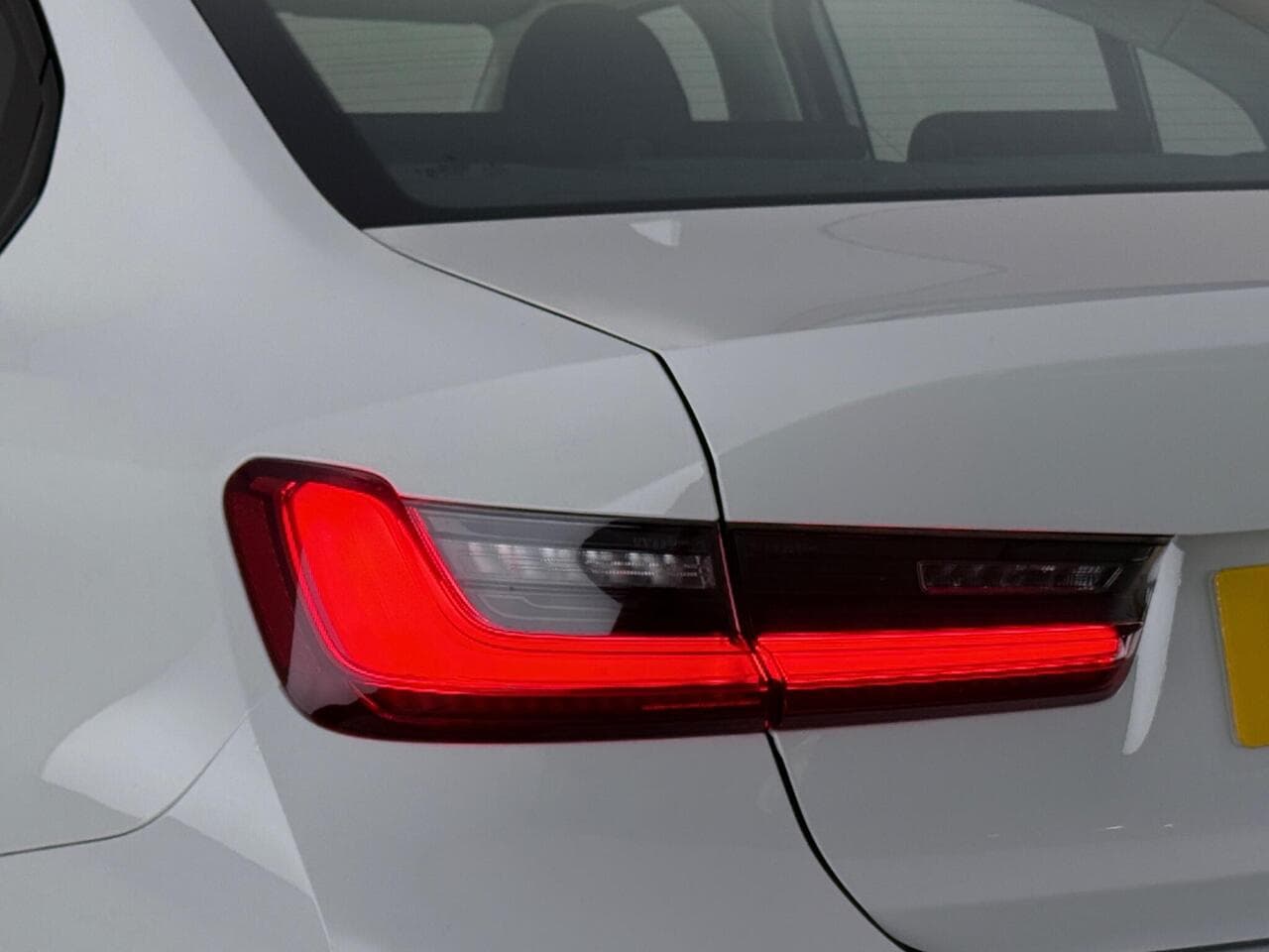 BMW 3 Series thumbnail Lights Rear
