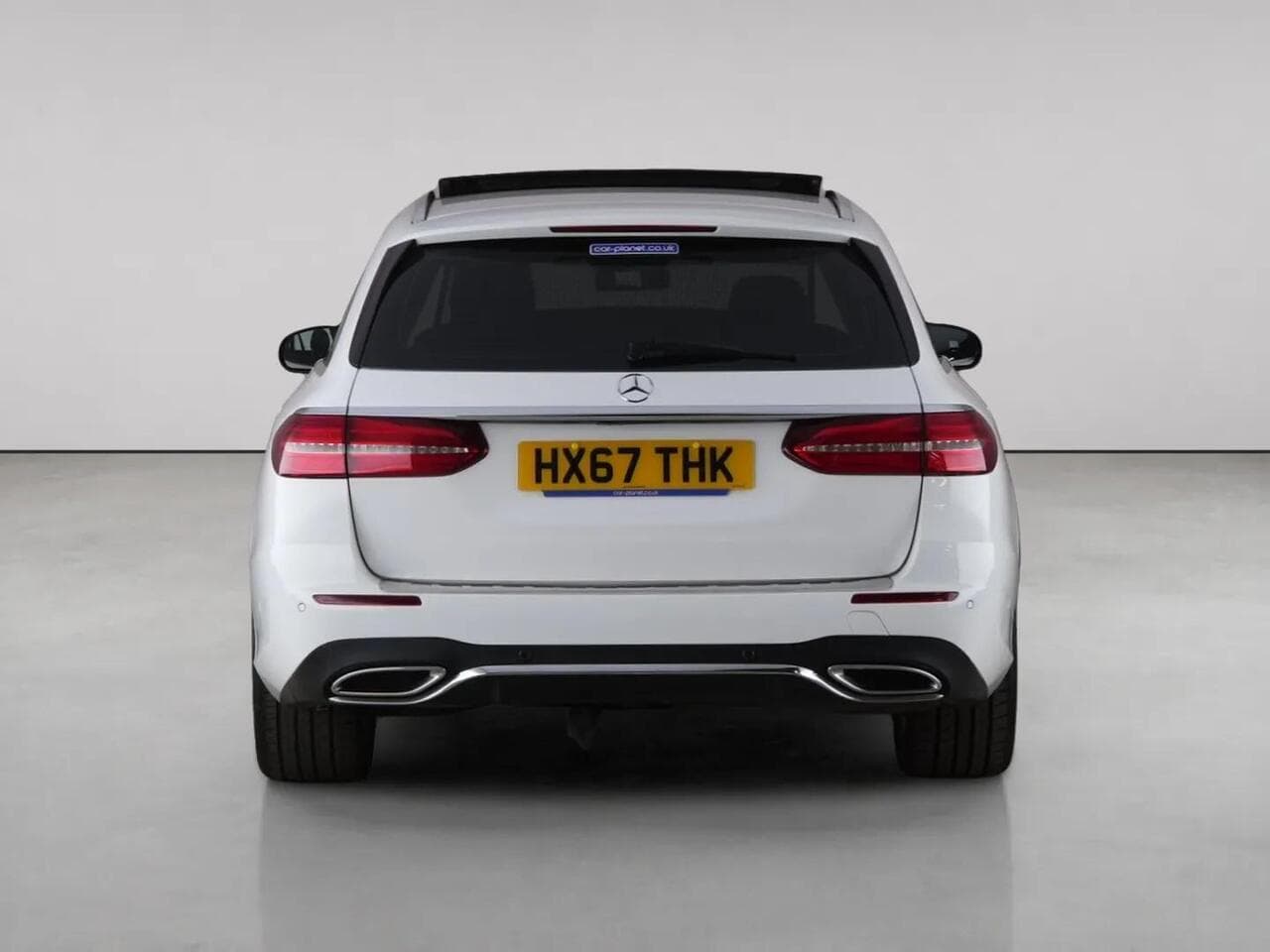 Mercedes-Benz E Class thumbnail Rear