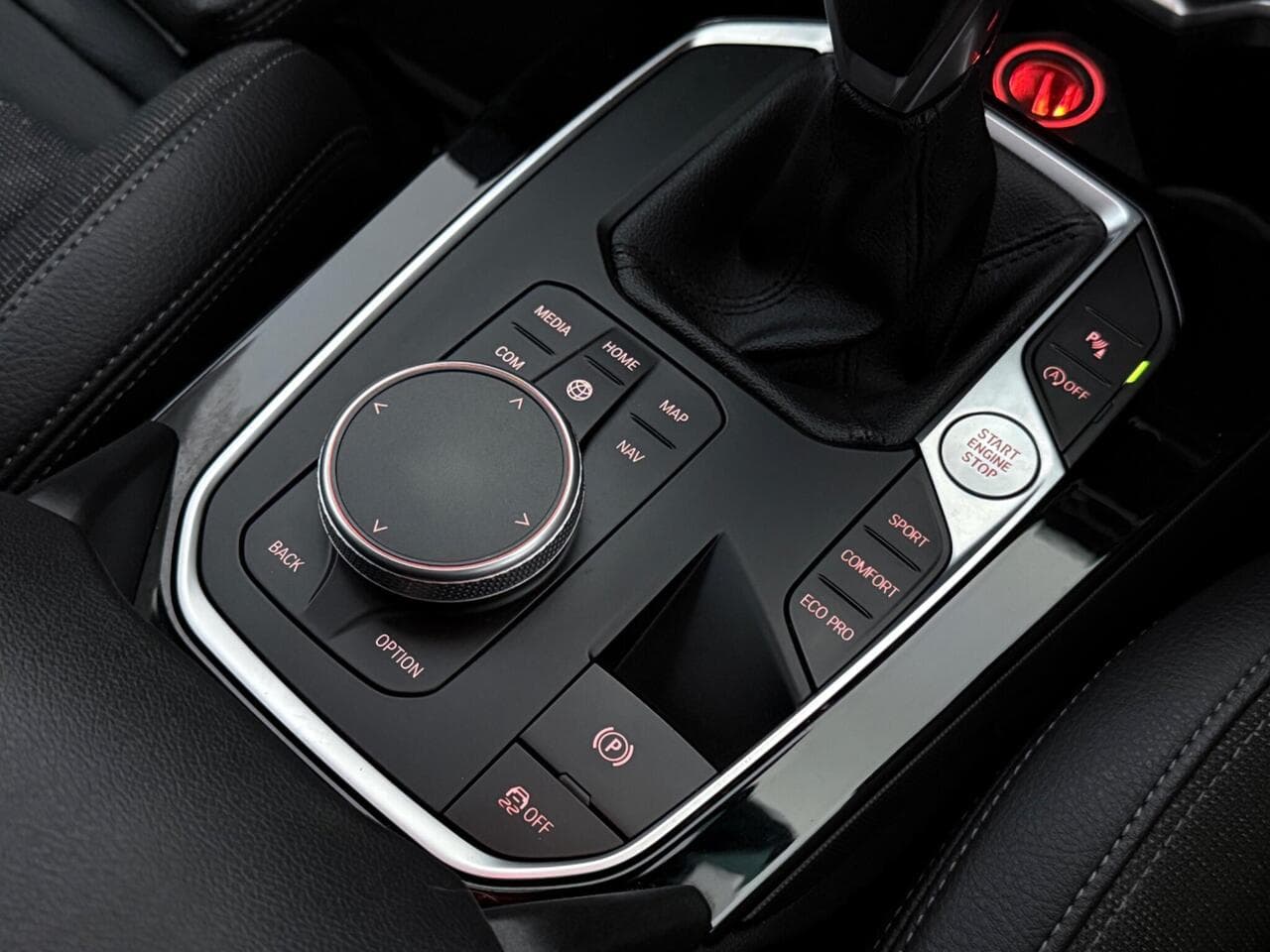 BMW 1 Series thumbnail Interior Front