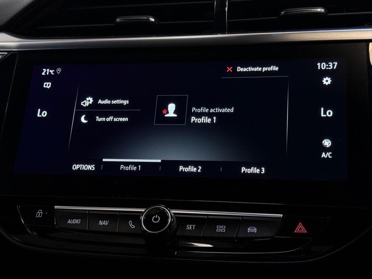 Vauxhall Corsa thumbnail Infotainment System