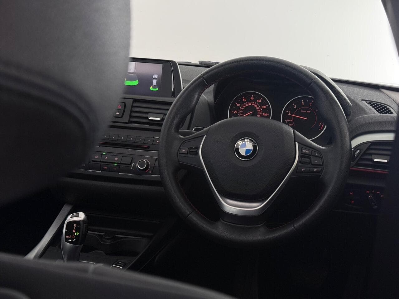BMW 1 Series thumbnail Steering Wheel