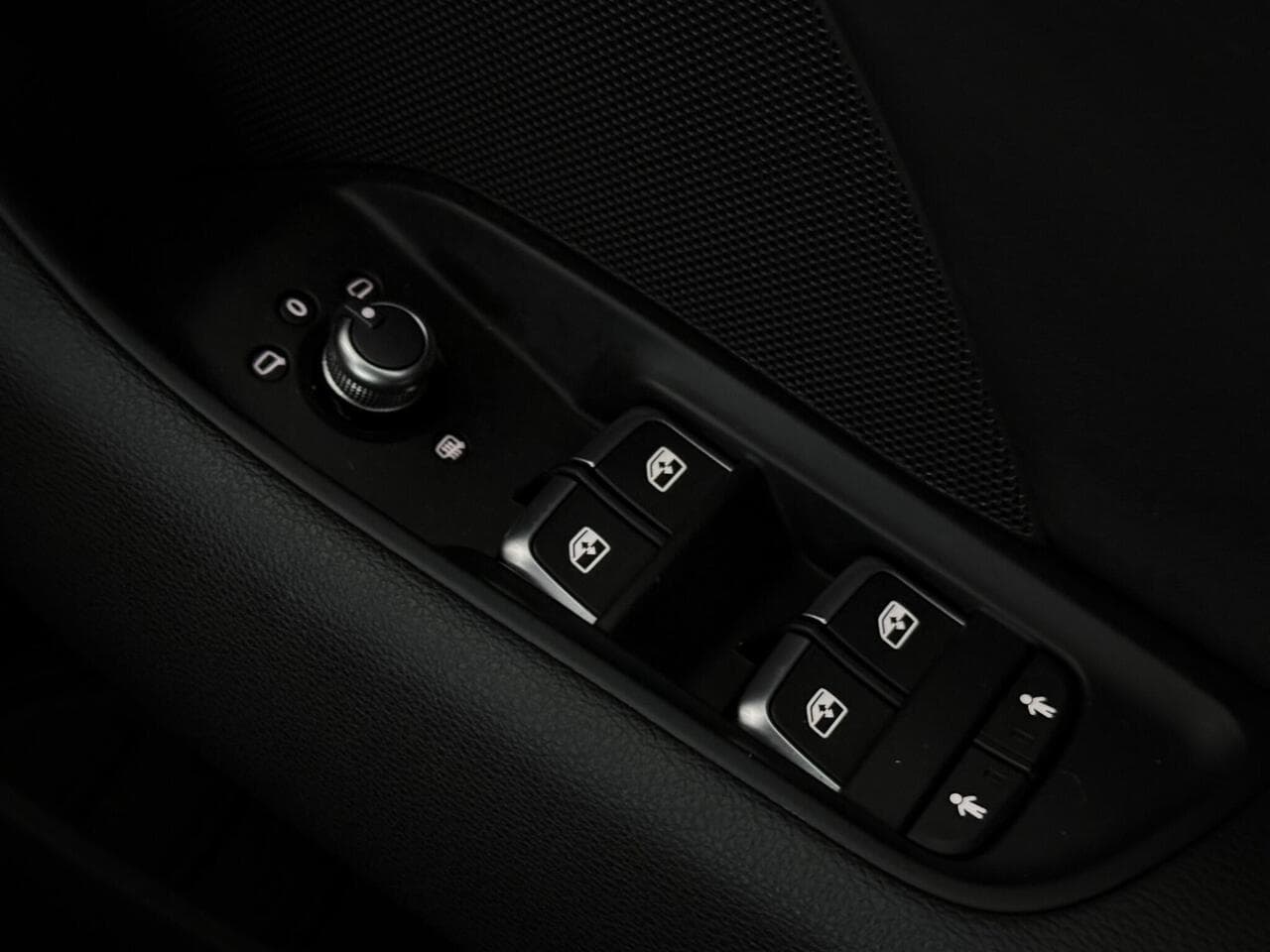 Audi A3 thumbnail Misc Controls