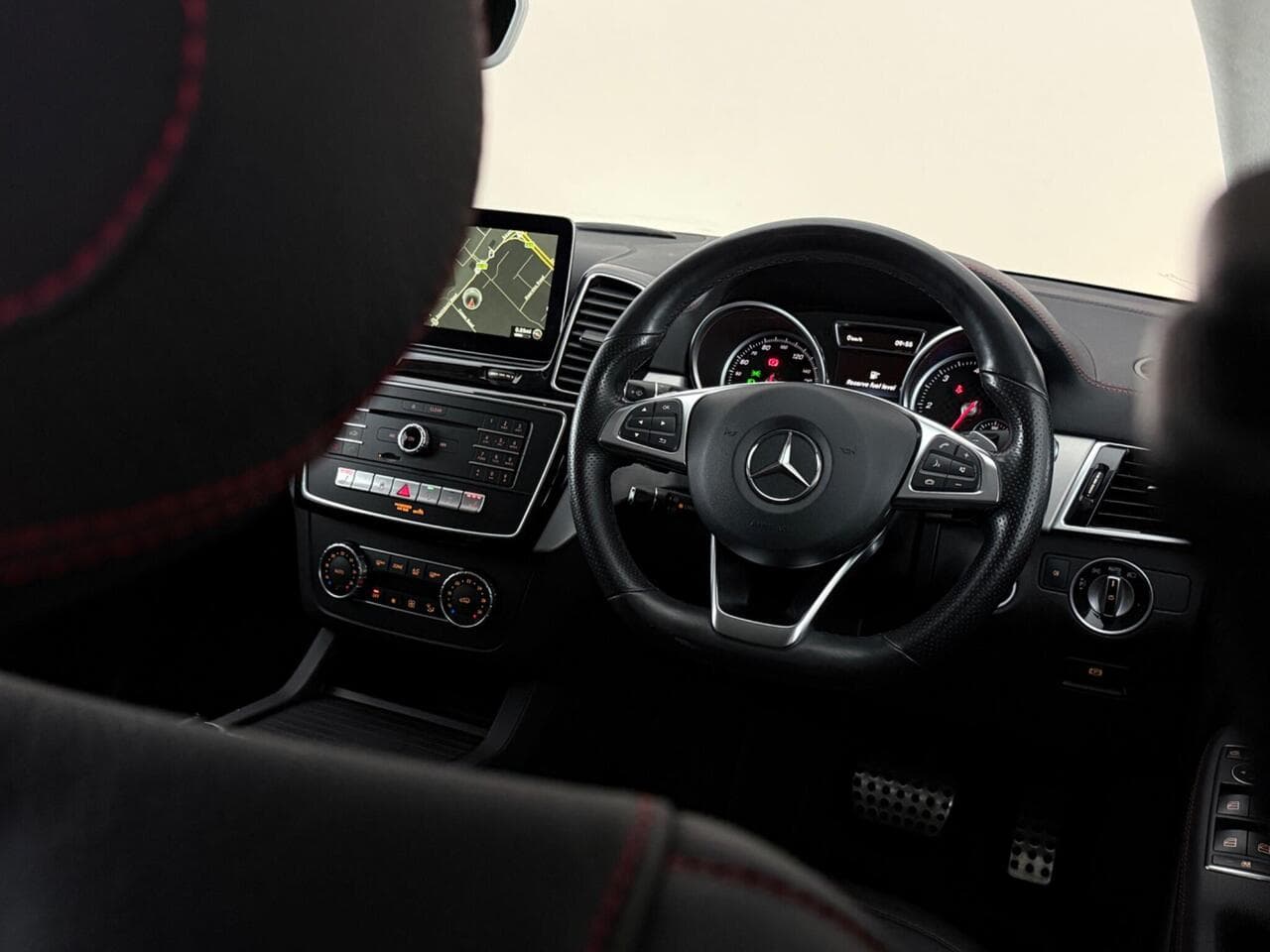 Mercedes-Benz GLE thumbnail Inconclusive