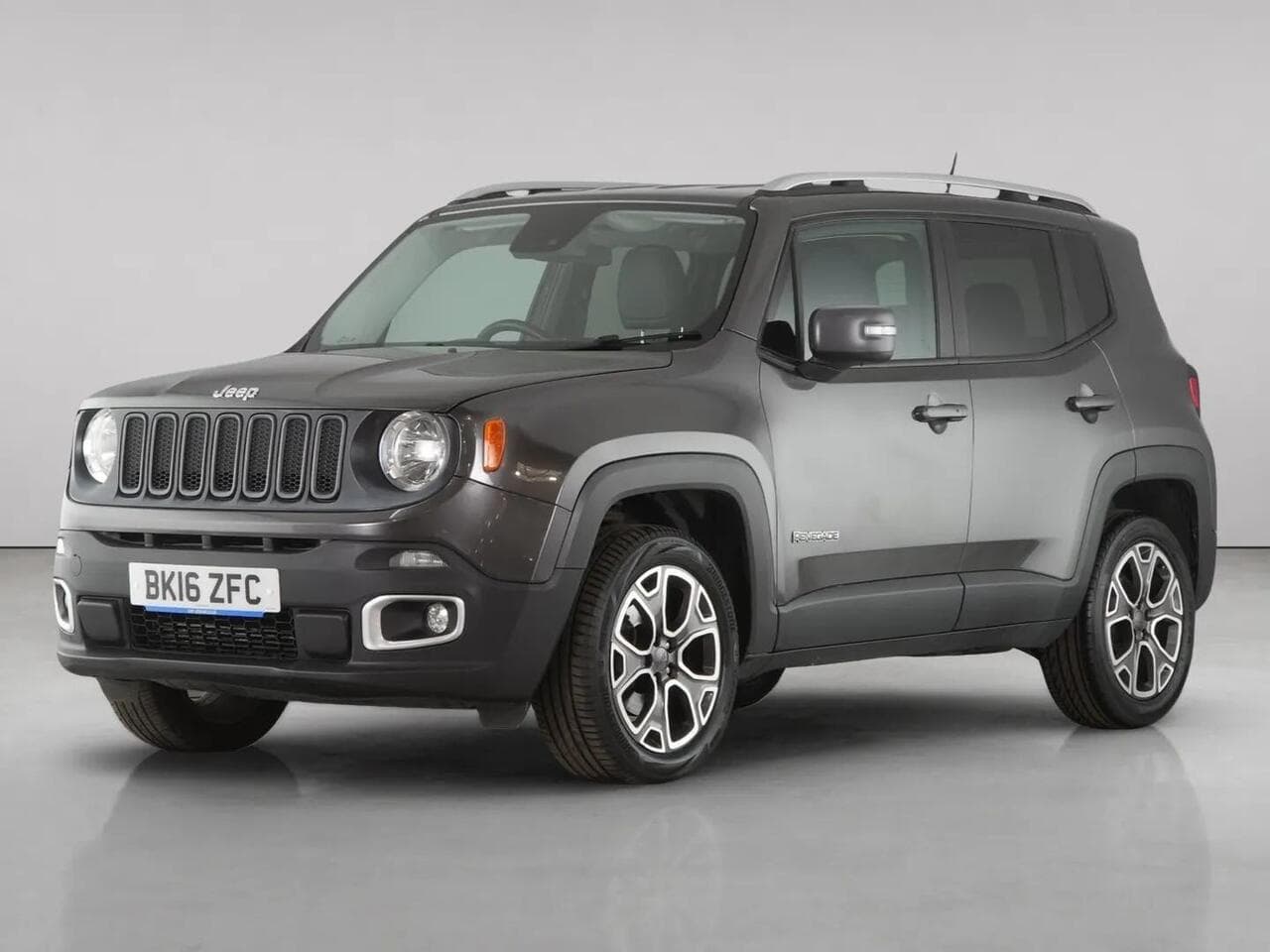Jeep Renegade thumbnail Front Left