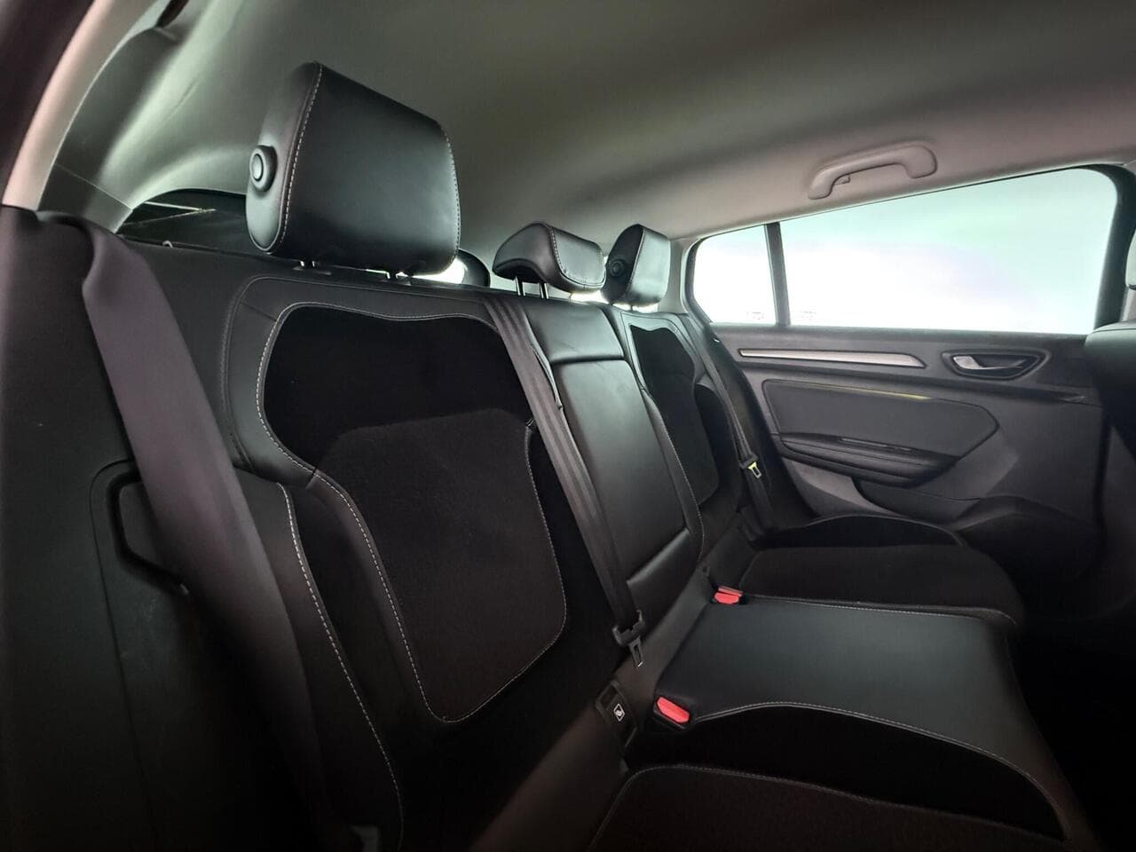 Renault Megane thumbnail Seats Rear
