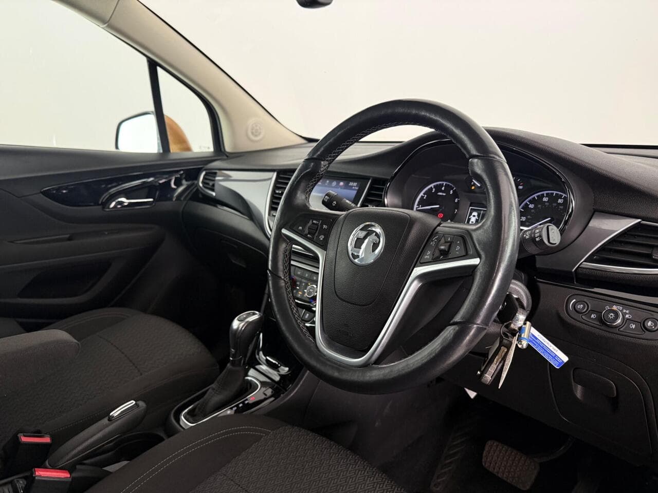 Vauxhall Mokka X thumbnail Interior Front