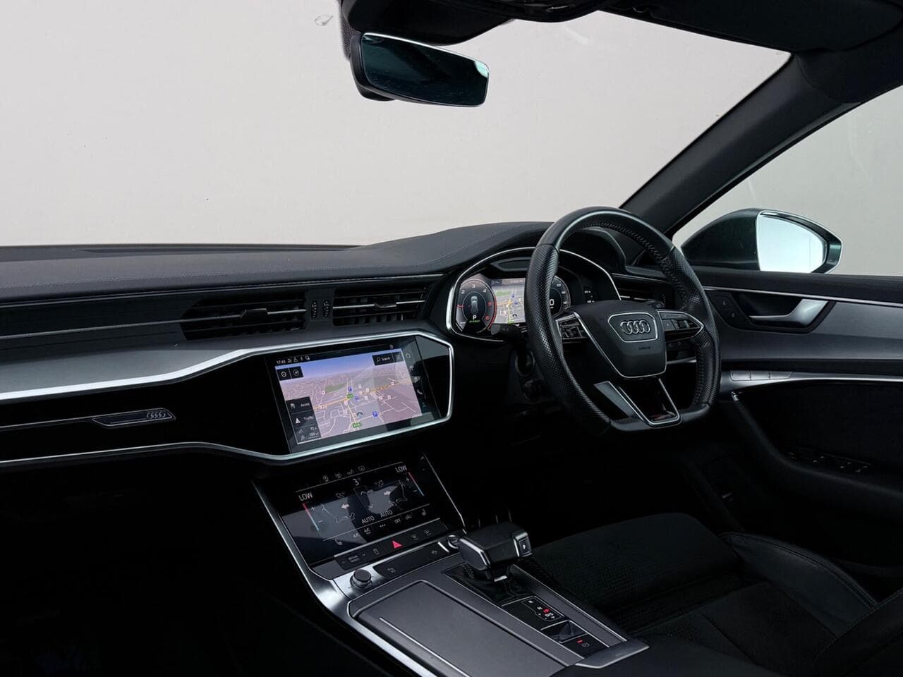 Audi A6 Avant thumbnail Interior Front
