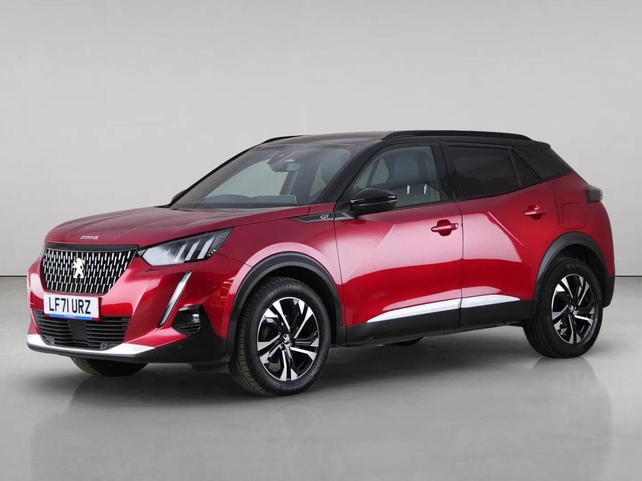 Peugeot 2008 thumbnail Front Left