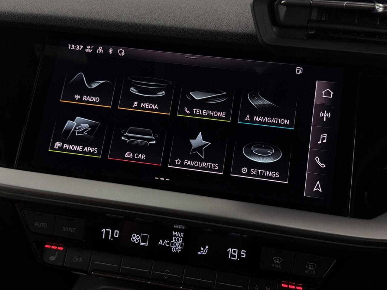 Audi A3 thumbnail Infotainment System