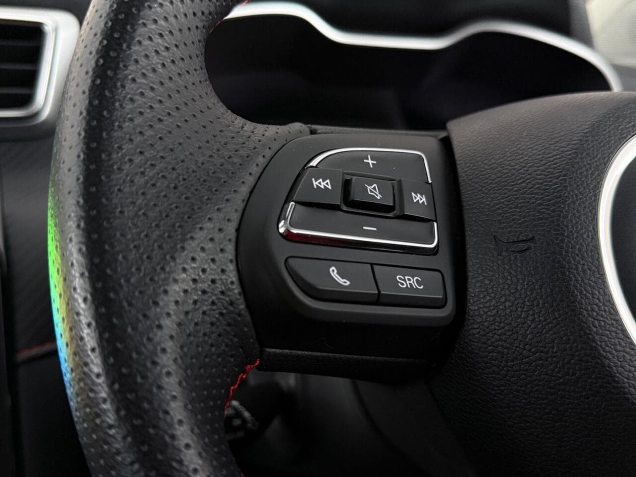 MG MG ZS thumbnail Misc Controls