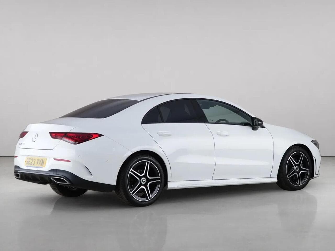 Mercedes-Benz CLA thumbnail Rear Right
