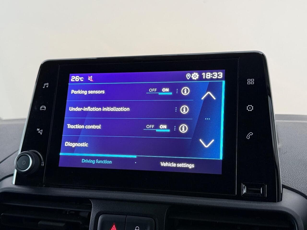 Peugeot Partner thumbnail Infotainment System