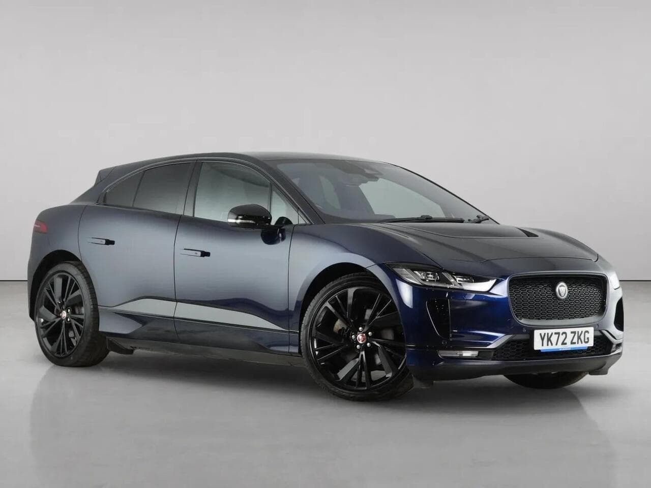 Jaguar I-PACE - Jaguar I-PACE 400 90kWh HSE Black SUV 5dr Electric Auto 4WD (400 ps)
