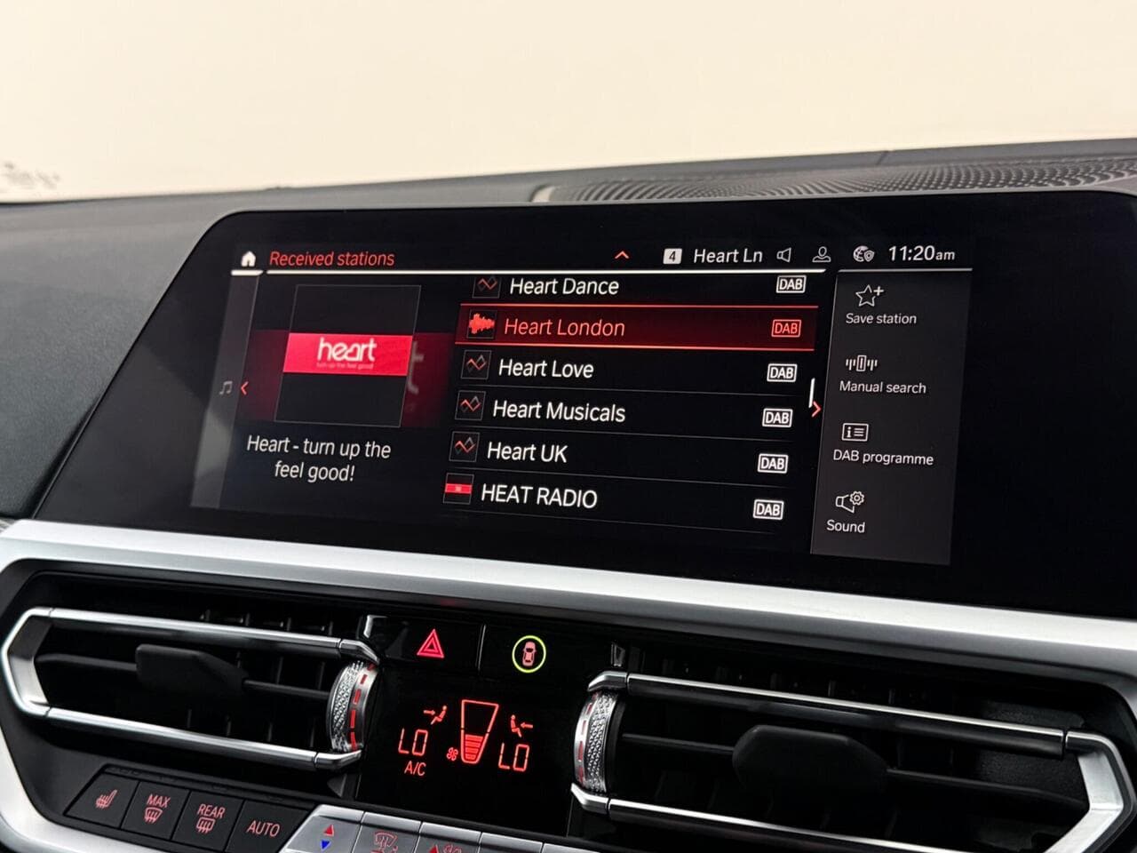 BMW 3 Series thumbnail Infotainment System