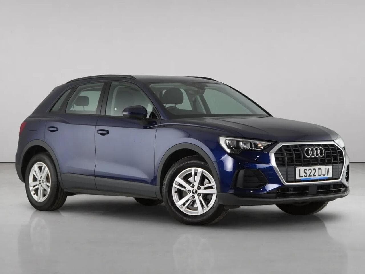 Audi Q3 - Audi Q3 1.5 TFSI CoD 35 Technik SUV 5dr Petrol S Tronic Euro 6 (s/s) (150 ps)