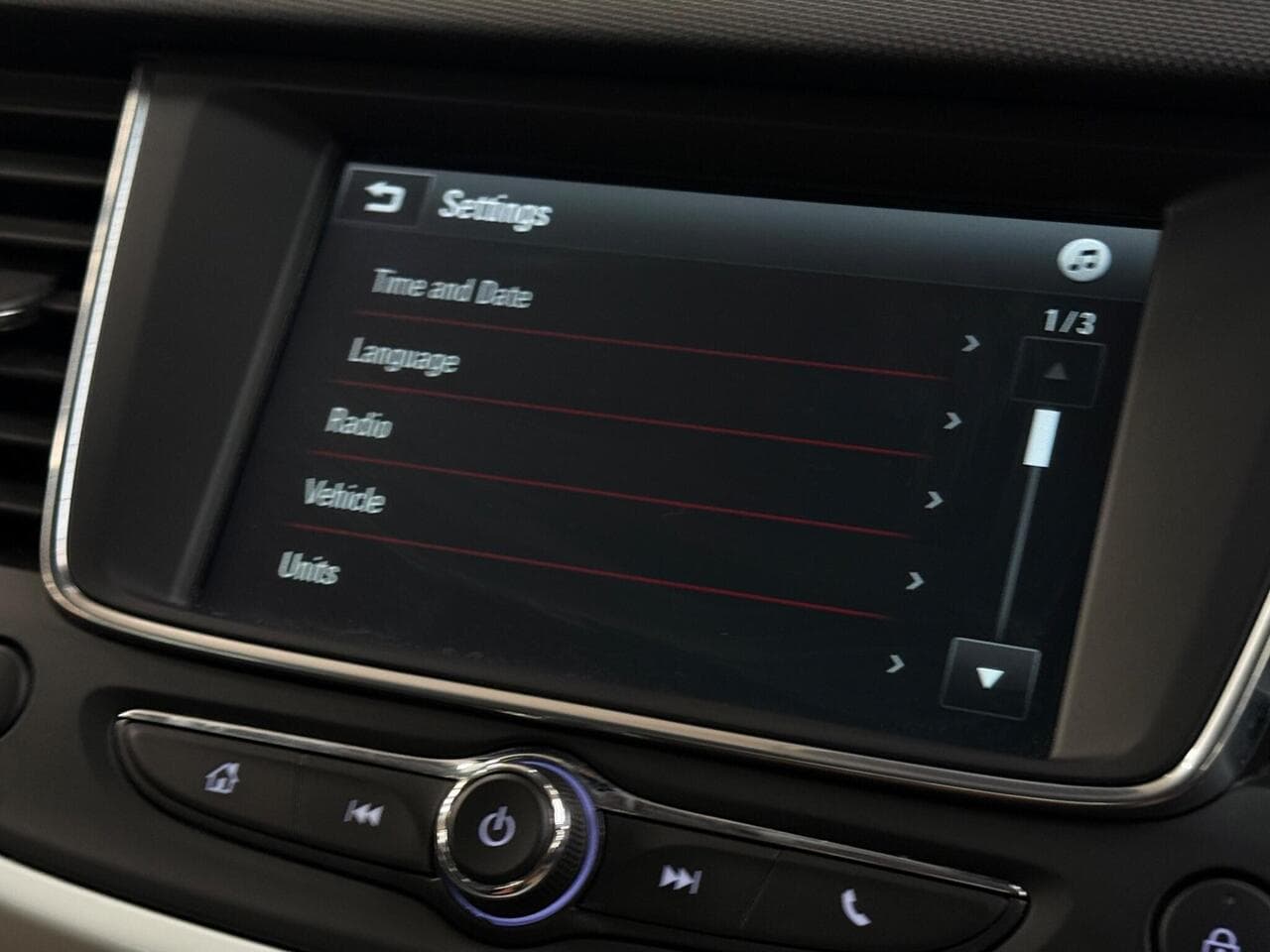 Vauxhall Crossland X thumbnail Infotainment System