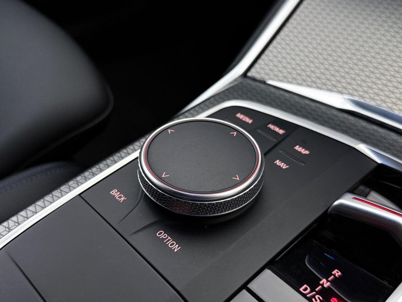 BMW 3 Series thumbnail Misc Controls
