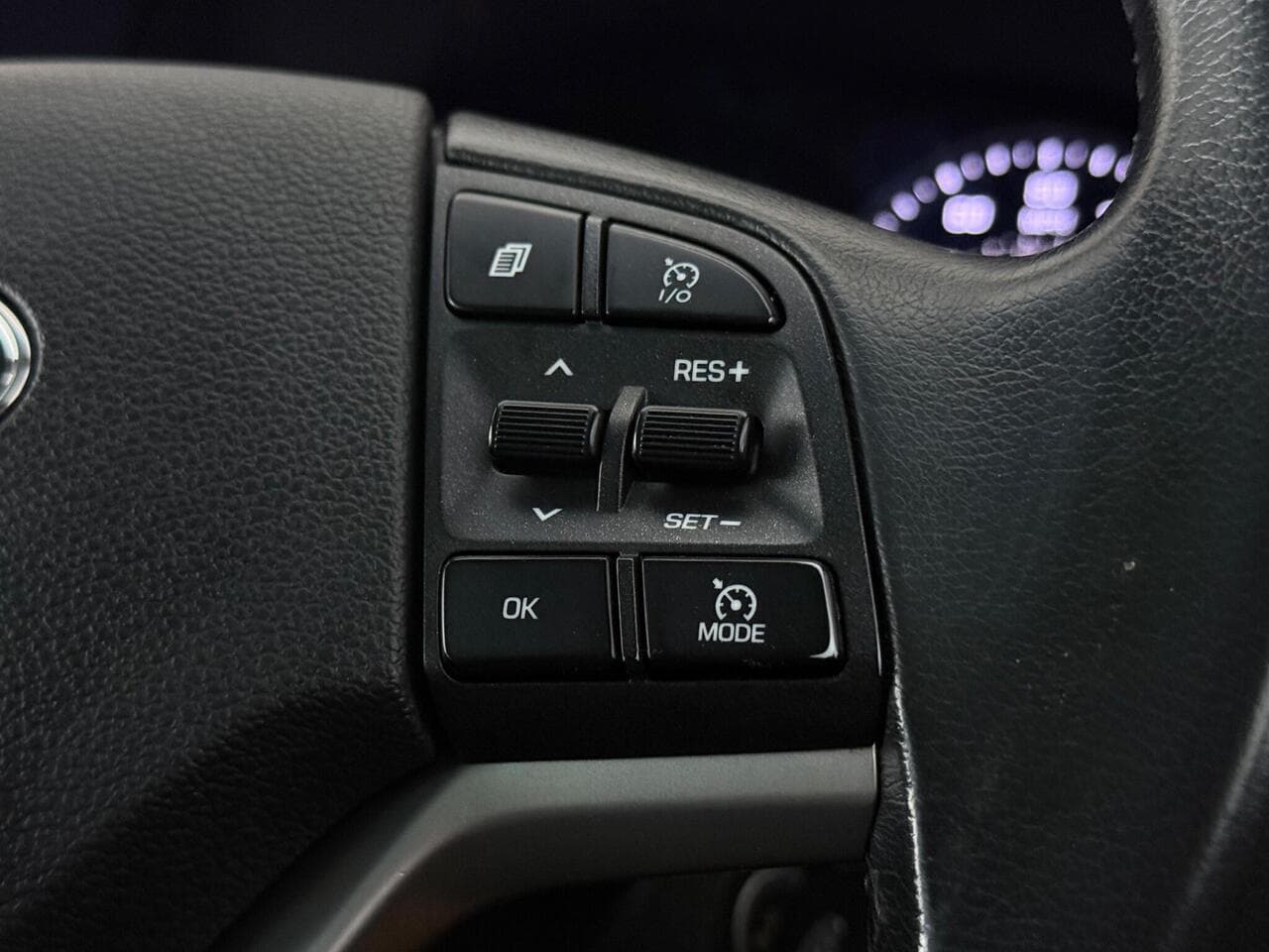 Hyundai TUCSON thumbnail Misc Controls